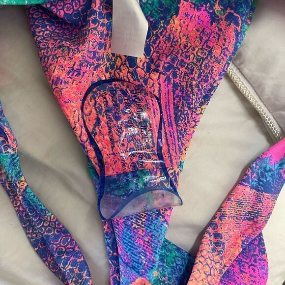 Salty Honey Neon LOW RIDER BOTTOM in VENOM Snakeprint - Picture 2 of 9